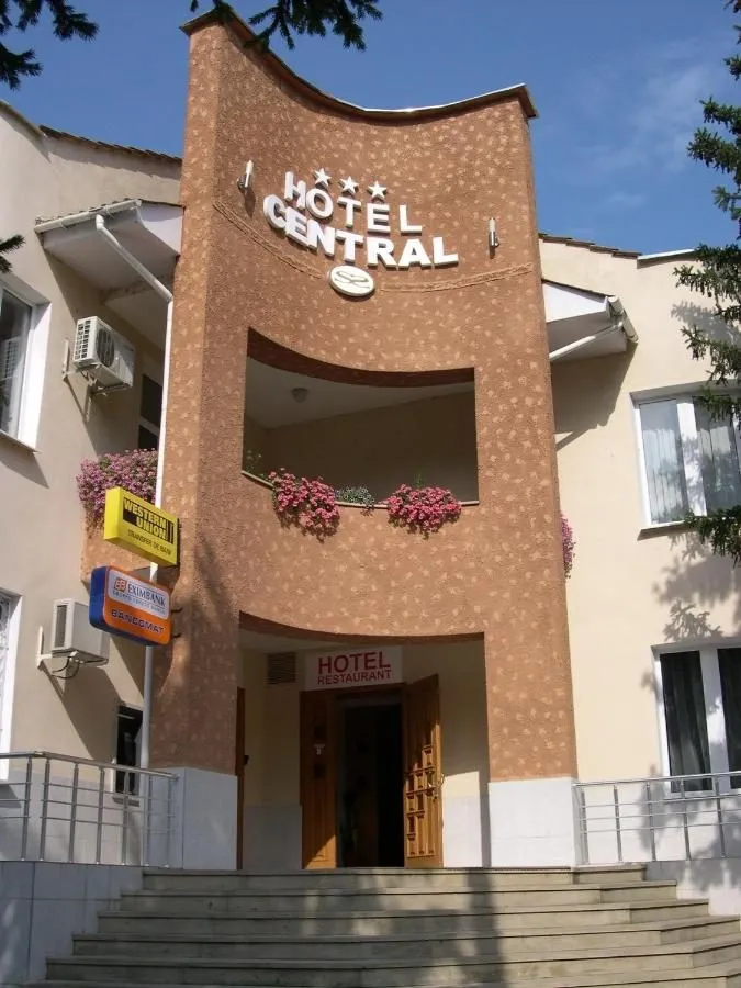 Central Hotel — photo 2